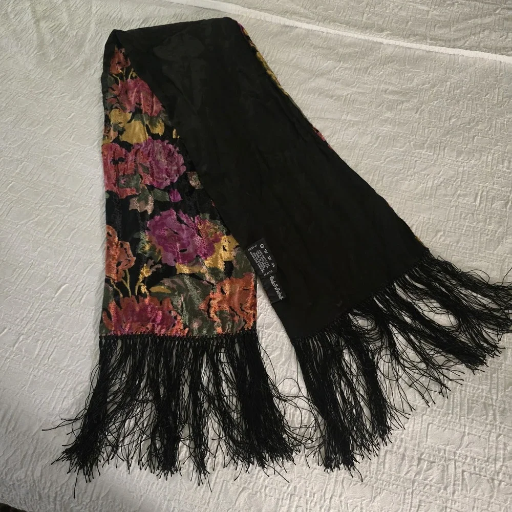 Vintage Oscar de la Renta Studio Floral Rayon Scarf Shawl Wrap Fringe Black